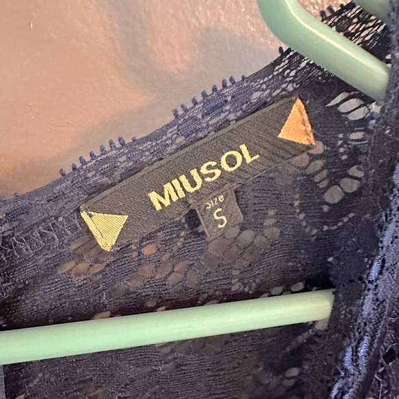 Navy Lace-Top Maxi Dress - Small - Bridesmaid Dress - Prom - Formal - Cap Sleeve - Picture 10 of 10